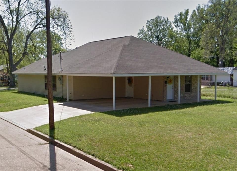 1st image of 2701 Overton St