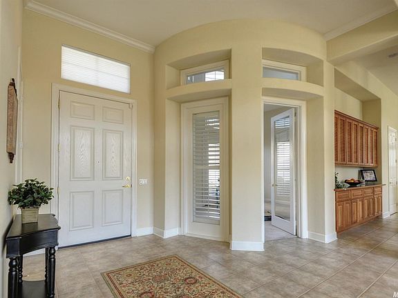 5th image of 881 Wildomar Ln