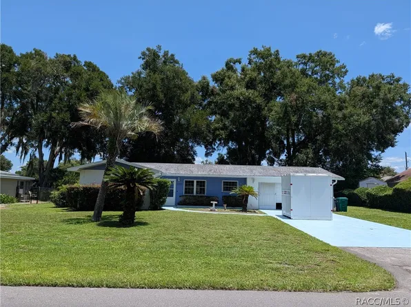 3505 S Country Club Dr, Inverness, FL 34450
