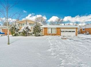 92 Atlee Dr, Rochester, NY 14626