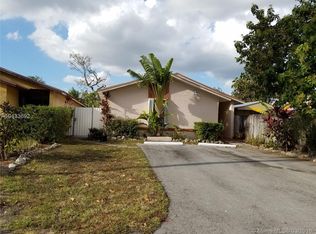 11223 SW 153rd Ter, Miami, FL 33157