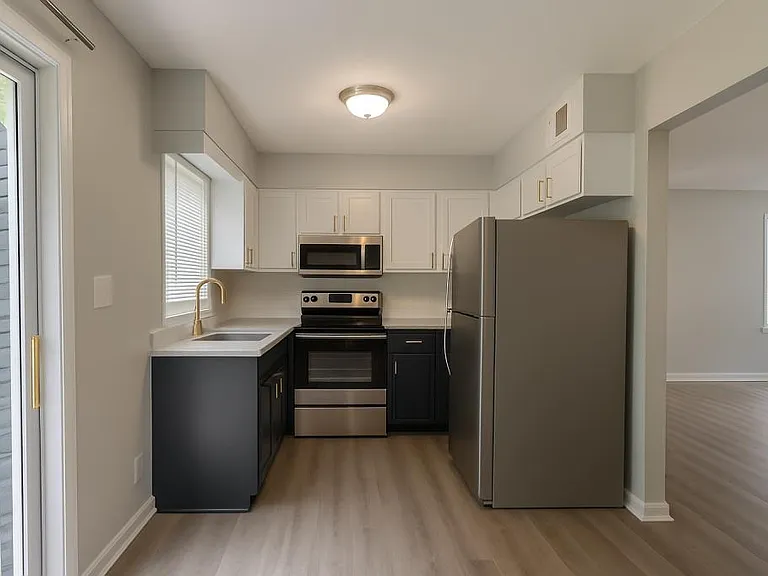1448 Nottingham Rd — Photo 15