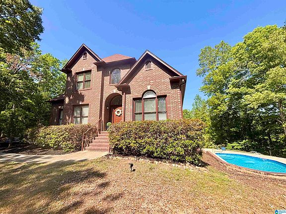 3rd image of 169 Sweet Gum Dr