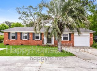 2373 Otranto Rd, North Charleston, SC 29406