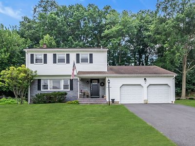 3 Hillside Ter, Ocean, NJ, 07712