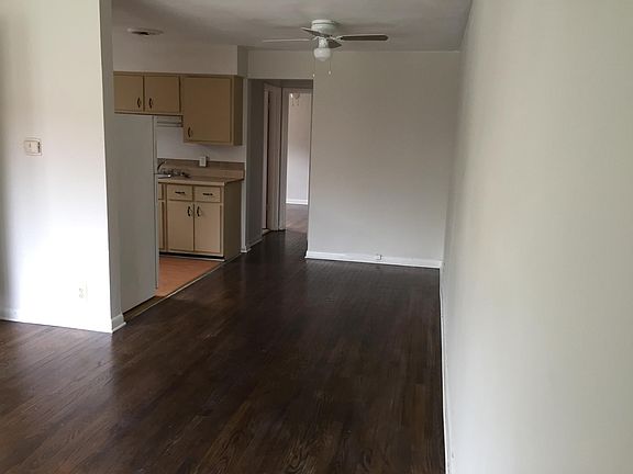 2nd image of 2649 Vera Ave
