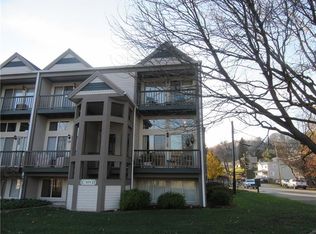 1099 Riverside Dr APT D, Beaver, PA 15009