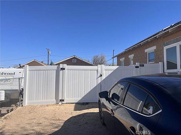 2nd image of 15565 4th St