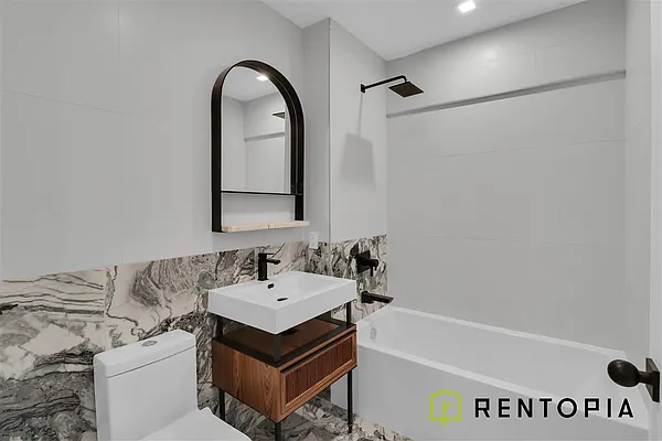 Rented by Rentopia | media 10
