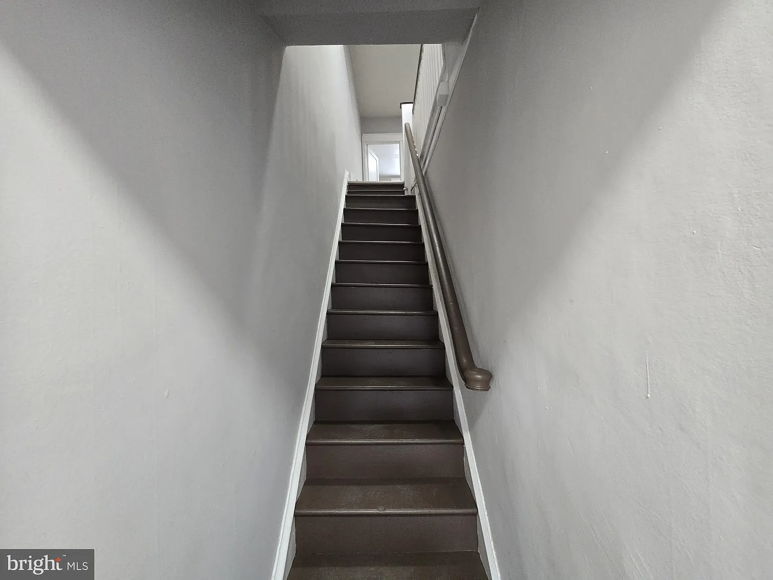 1 bed, 1216 sqft, $1,100 — Photo 3