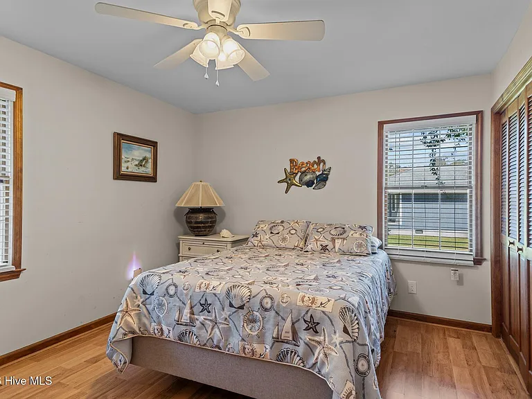 180 Wallace Rd — Photo 29