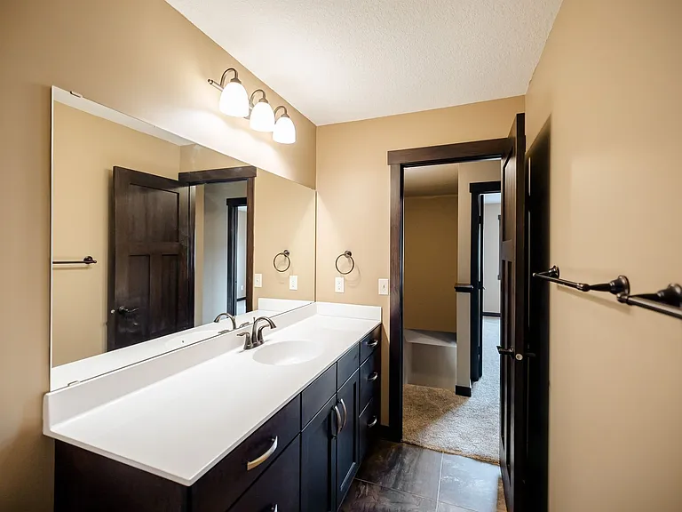 3218 Portage Cir NW — Photo 23