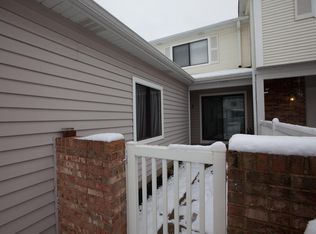 639 Surfside Pt, Schaumburg, IL 60194