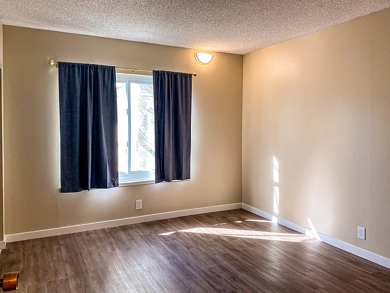 520 Bartlett St #2 — Photo 10