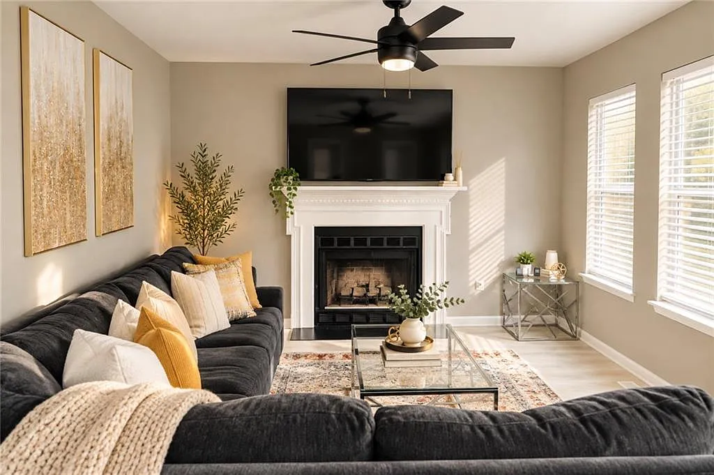 3 bed, 2.5 bath, 1768 sqft, $2,500 — Photo 3