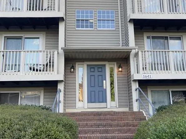 1641 Arlyn Cir APT F, Charlotte, NC 28213