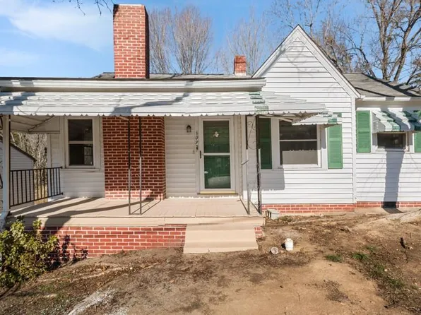 609 Martha Pl, High Point, NC 27263