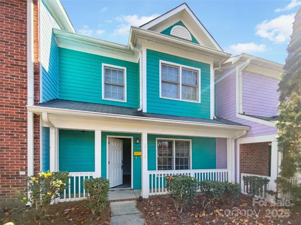 2118 Augusta St, Charlotte, NC 28216
