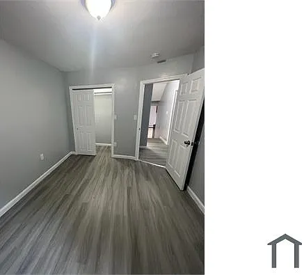 3 bed, 800 sqft, $3,770 — Photo 2