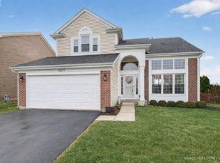 1824 Harrison Ave, Mundelein, IL