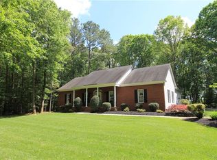 11991 Putnam Pl, Amelia Court House, VA 23002