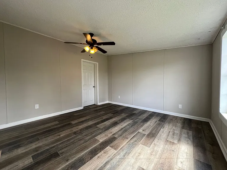 253 Chicken Ln — Photo 11