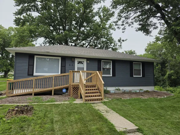 50 Indian Trl, Merrillville, IN 46410