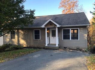 3162 Oakmont Ave, Triangle, VA 22172