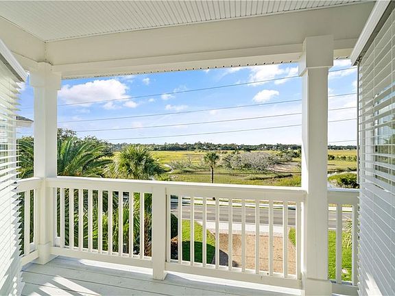 2nd image of 1546 Ocean Blvd