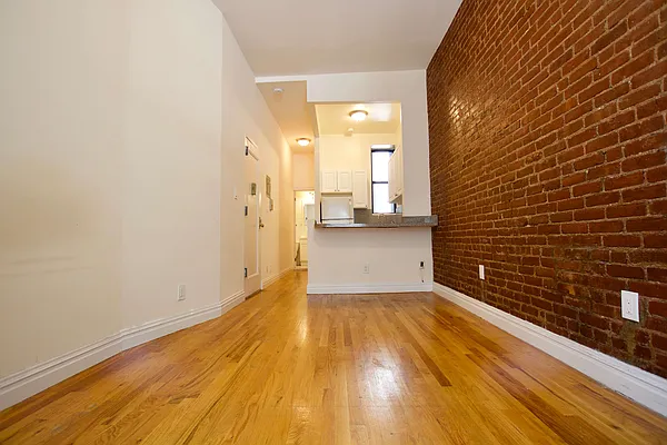 Rented by Elf Enterprises Inc | media 4