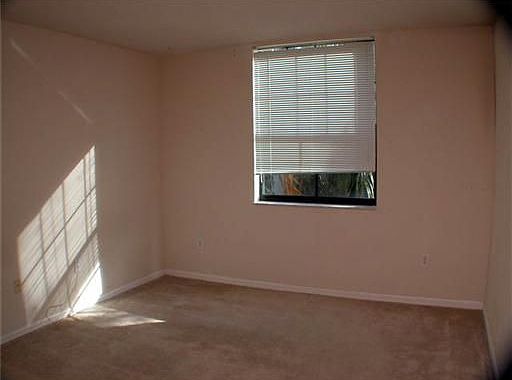 4th image of 630 S Sapodilla Ave APT 301