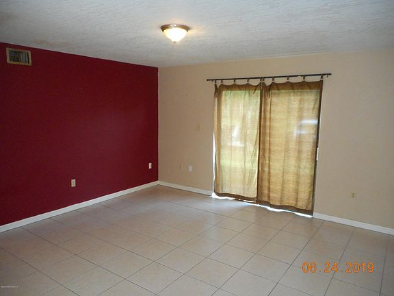 3rd image of 411 Thor Ave SE APT 102