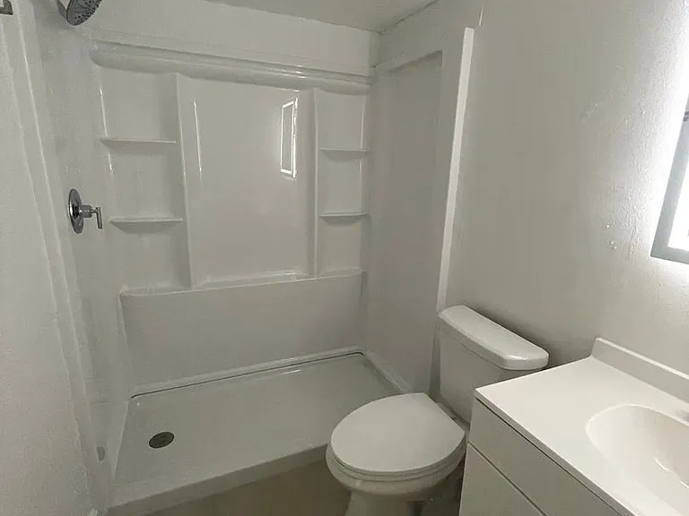 308 Pleasant Grove Rd — Photo 9