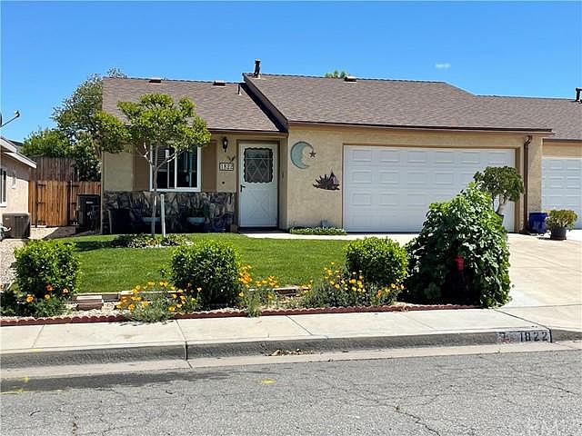 1st image of 1822 Lark Ellen Dr