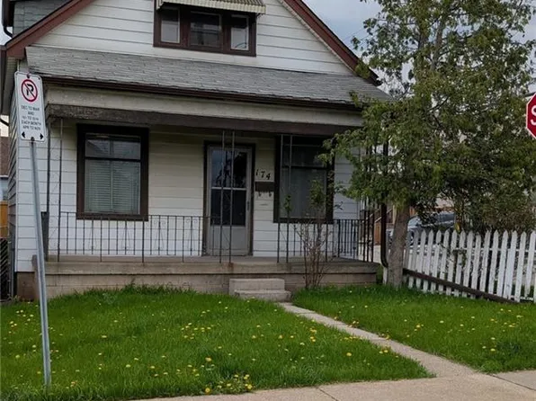 174 London St N, Hamilton, ON L8H 4C2