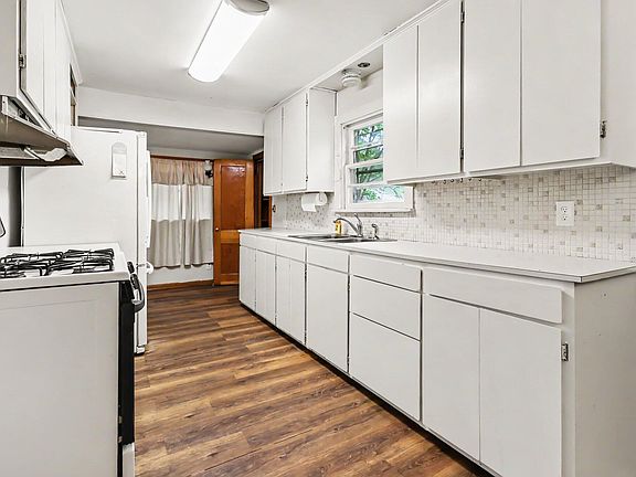 5th image of 345 W Church Ave