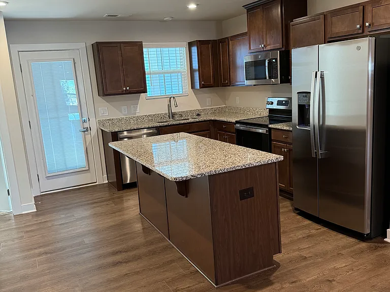 259 Scenic Rd — Photo 9