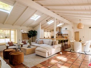 1784 Old Ranch Rd, Los Angeles, CA 90049