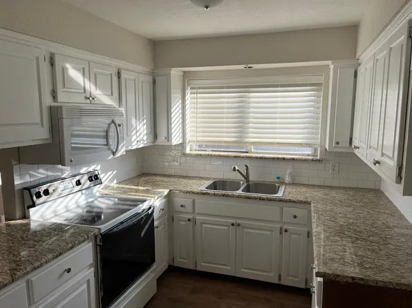 2709 Bishops Dr, Norman, OK 73072