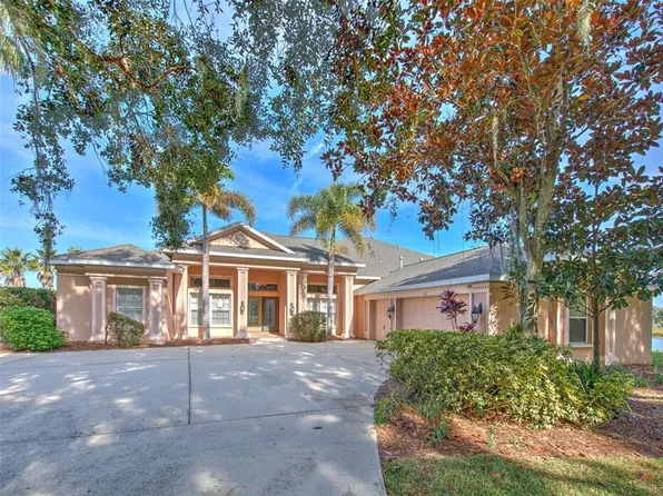 5517 Winding Brook Ln, Valrico, FL 33596