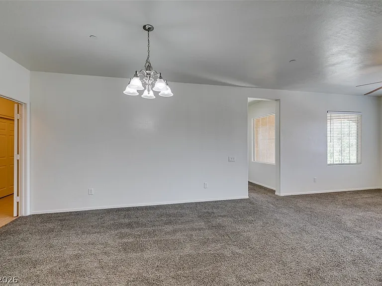 6868 Sky Pointe Dr #2068 — Photo 9