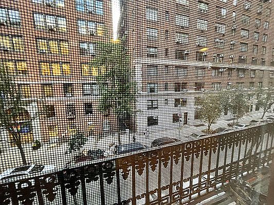 1st image of 109 E 89th St #3ES