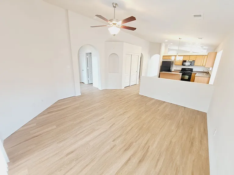 2811 Desert Sage Ave SW — Photo 12