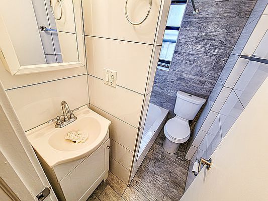 3rd image of 298 E 150th St #10