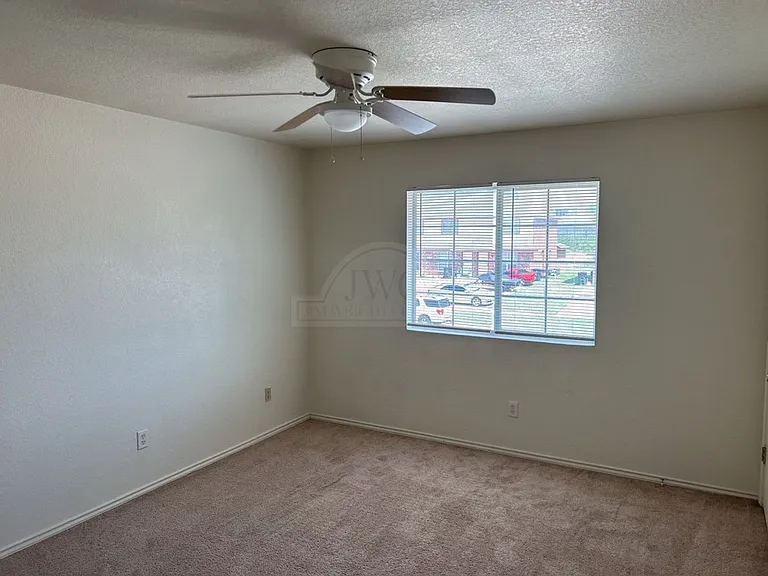1911 Monte Carlo, Killeen — Photo 13