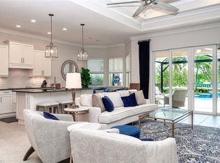 5856 Antigua Way, Naples, FL 34113