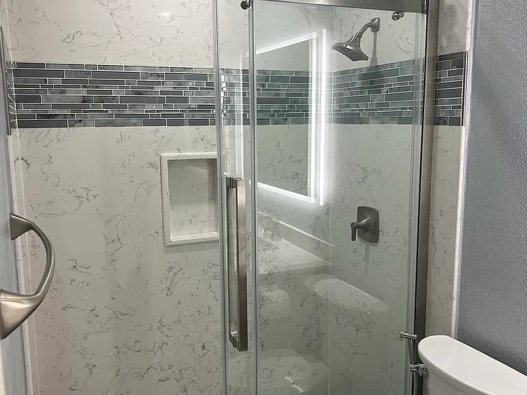 4455 Lagoon Ct — Photo 9