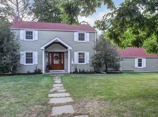 116 Glenbrook Rd, Morris Plains, NJ 07950