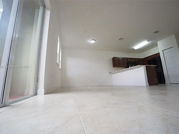 5th image of 260 NW 109th Ave APT 214