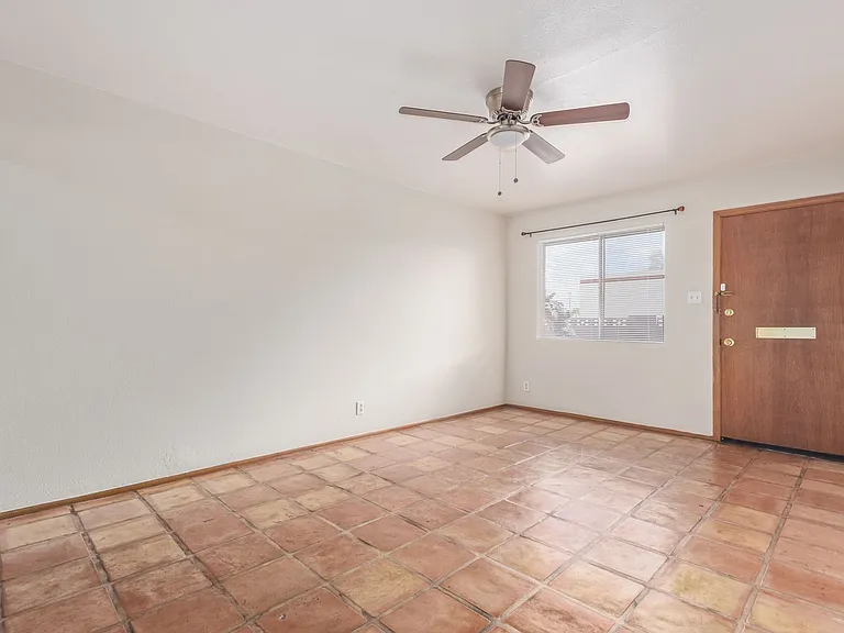 7153 N 57th Dr — Photo 9